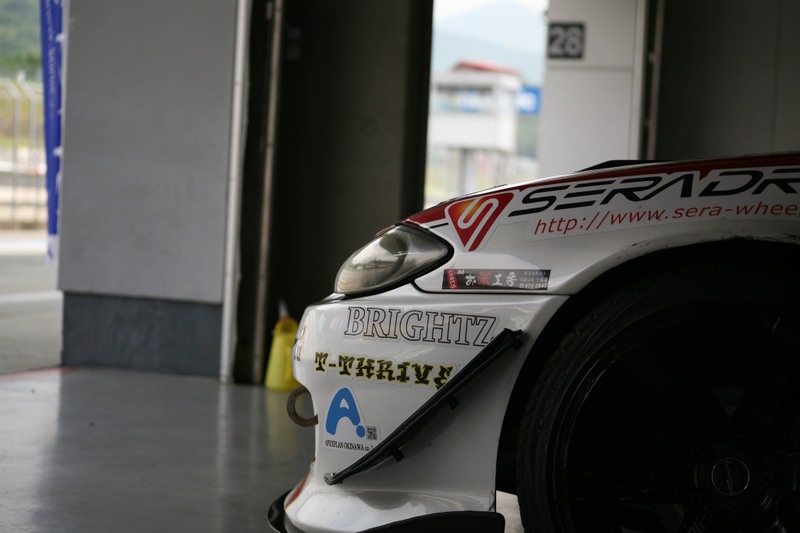 Illustration for article titled Was in the Team Sonic555 pit at Formula Drift (Contains RS4 Avant)